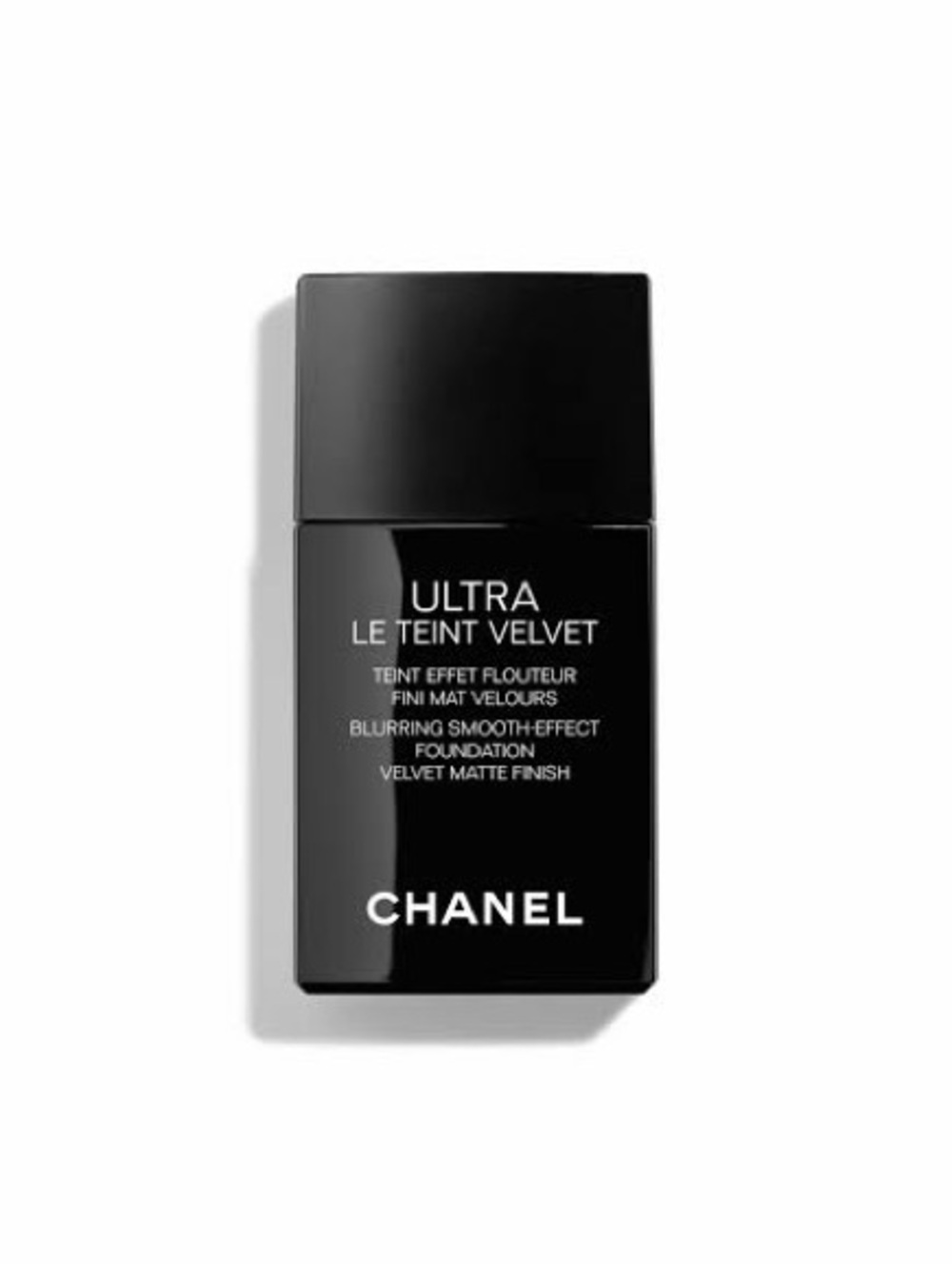Chanel Ultra Le Teint Velvet Blurring Smooth-Effect Foundation - BR32